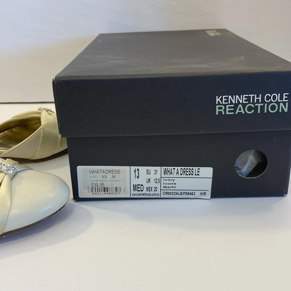 Kenneth Cole‎ Reaction Girls 'What A Dress